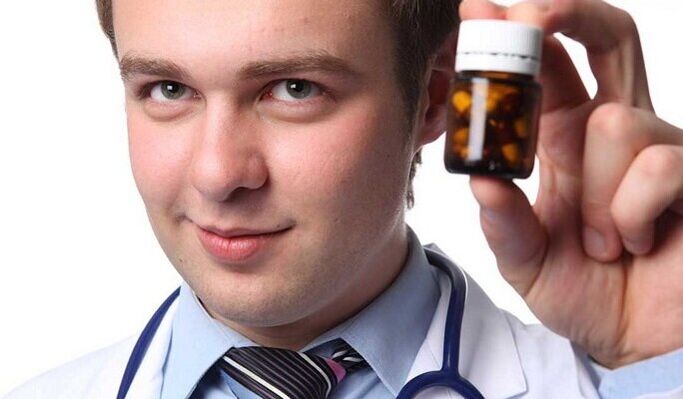 Andrologii recomandă bărbaților să ia vitamine